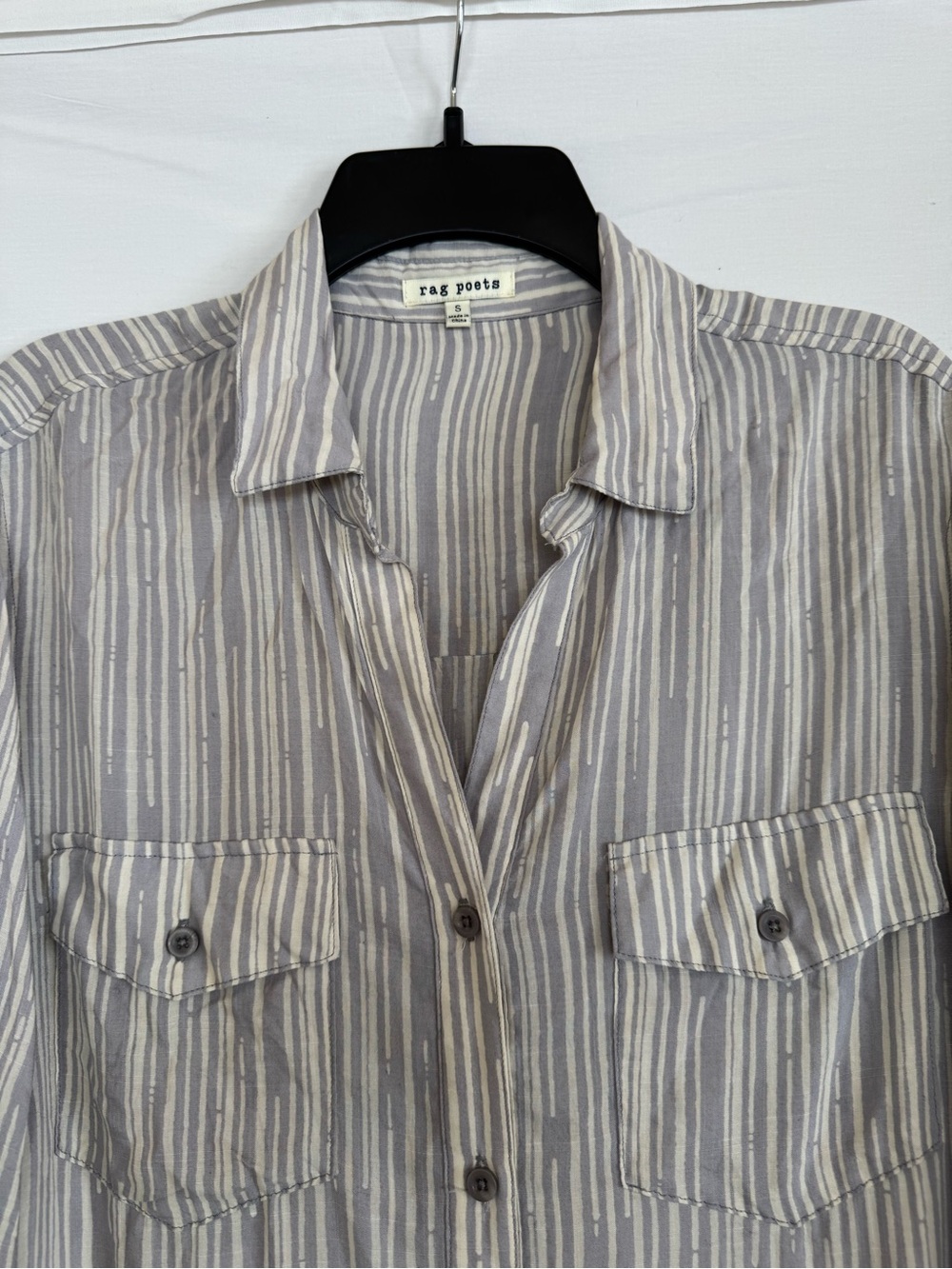 rag poets Women's Gray Stripe Button-Front Blouse